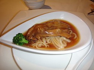 Sun Tung Lok Chinese Cuisine 新同樂魚翅酒家