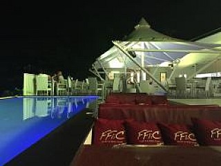 FFliC Cliff & Pool Club