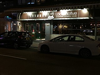 Café Locomotive 火車頭越南餐室